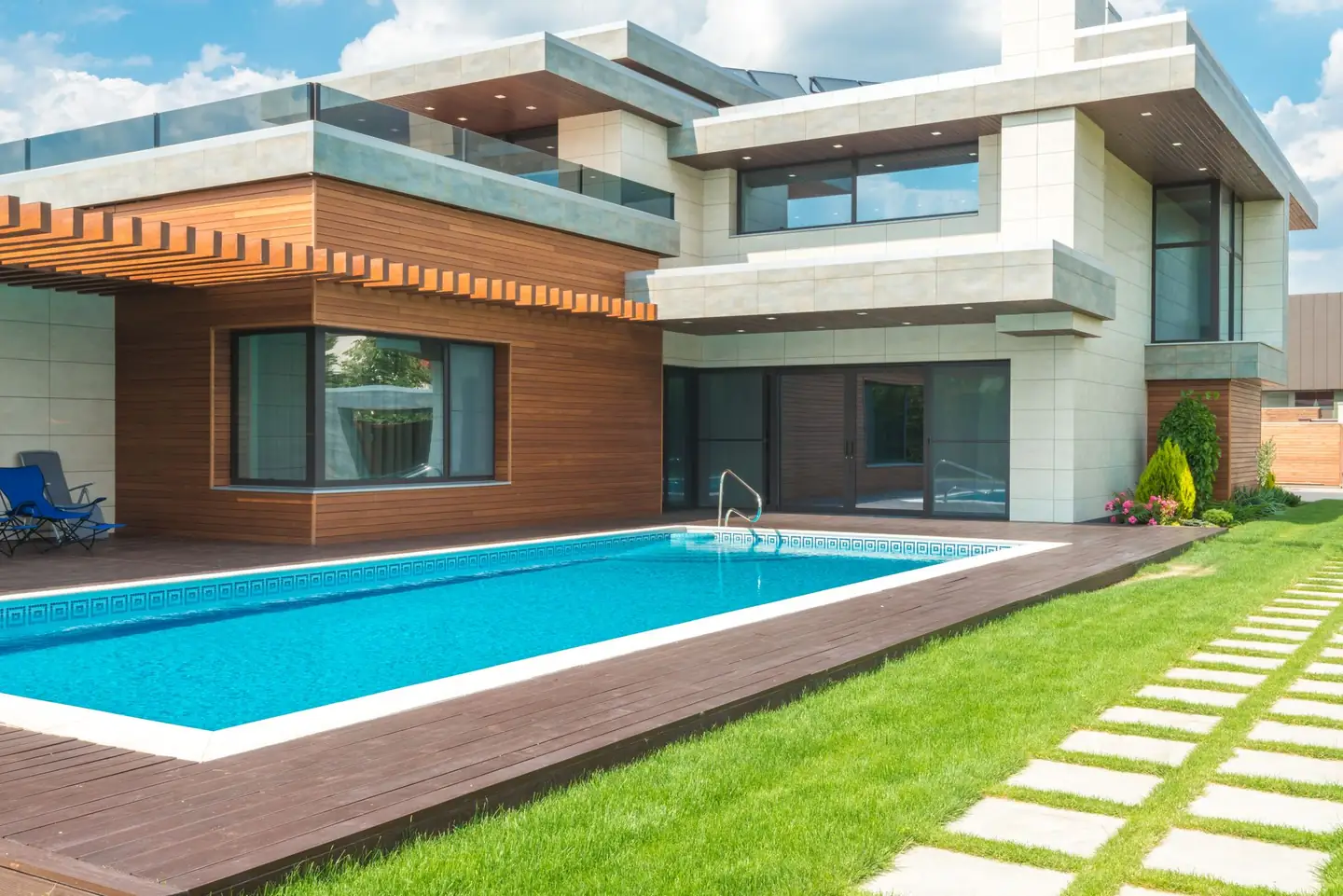 Swimming pool builders serving Tenterfield, NSW